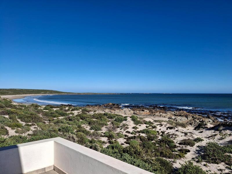 6 Bedroom Property for Sale in Duyker Eiland Western Cape